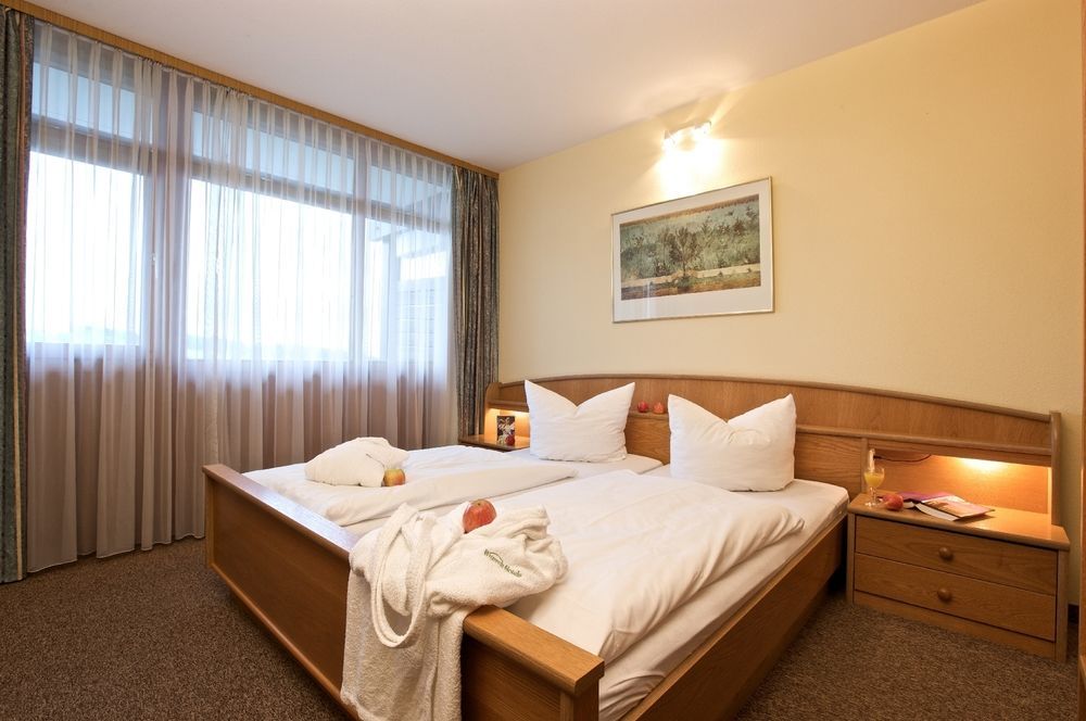 Aktivital Hotel Бад-Грісбах Екстер'єр фото